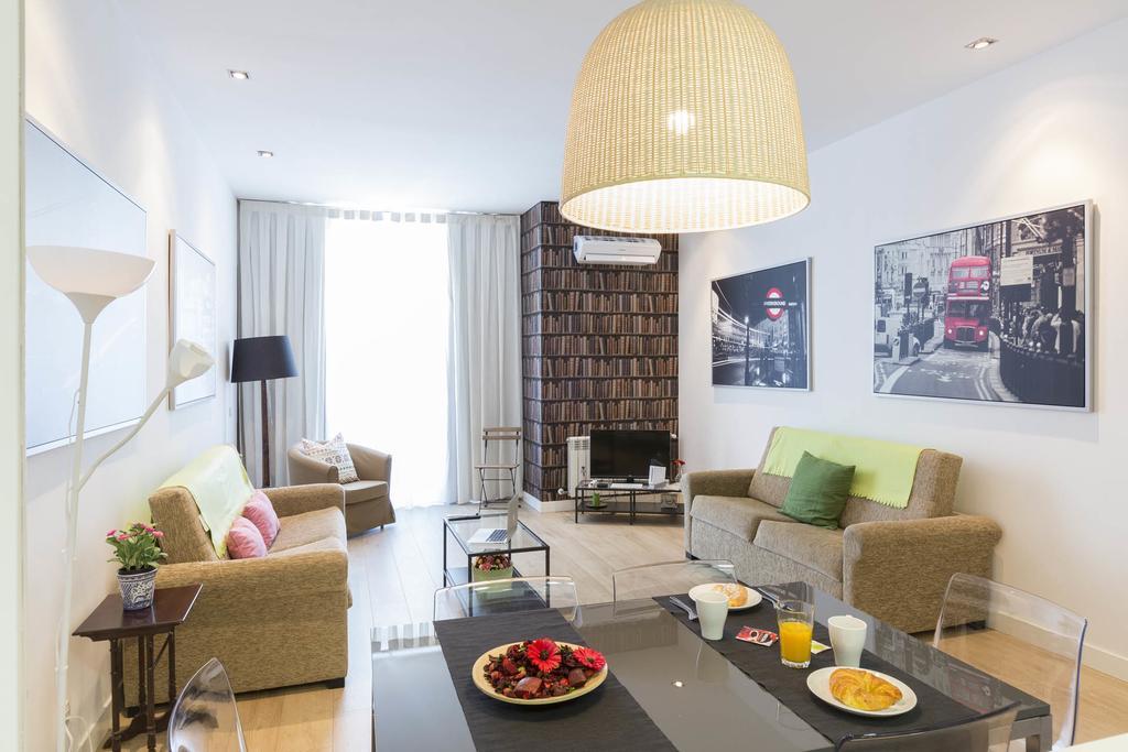 Smartrental Madrid Gran Via Apartments Exterior photo